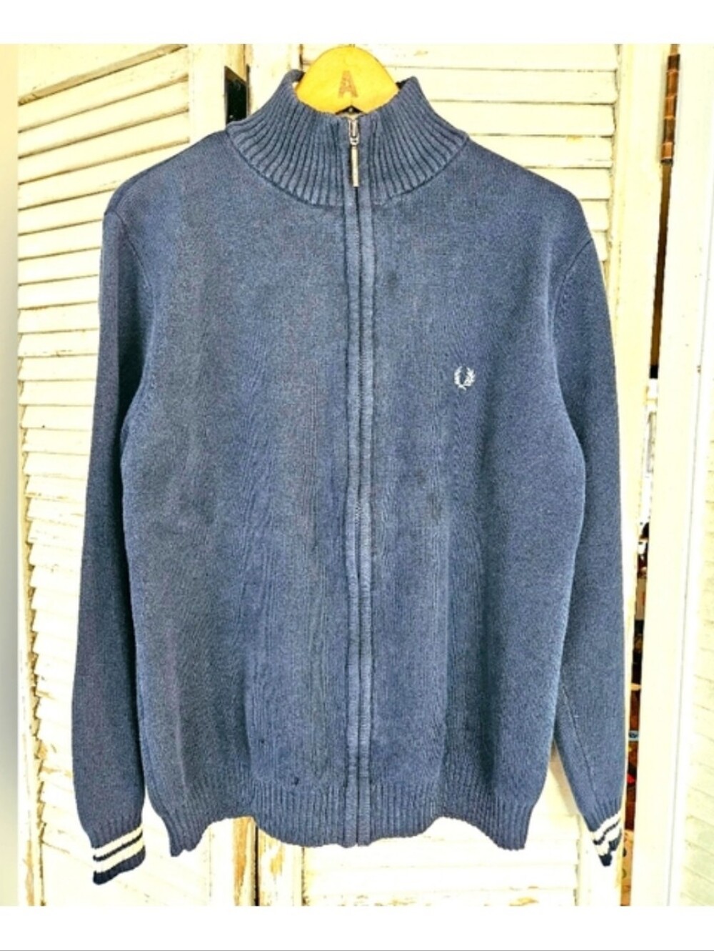 Vintage 90s Fred Perry Navy And Cream 100% Cotton Zip Up Small **flaws**